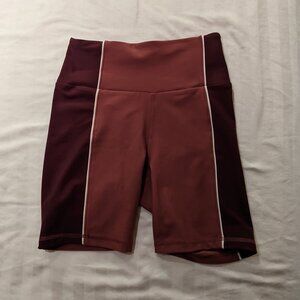 Abercrombie women's YPB sculptLUX 7" Bike Short mahogany colorblock